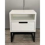 Nočný stolík LUCI 1 - biela mat